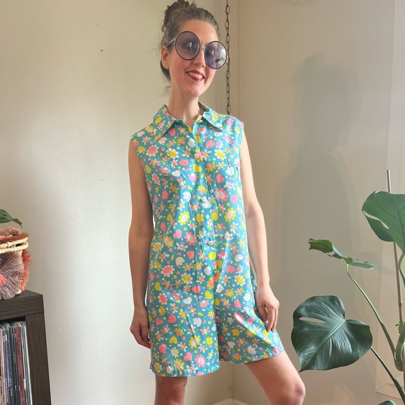 Vintage Pants - 60s Vintage Blue Bee Print Romper